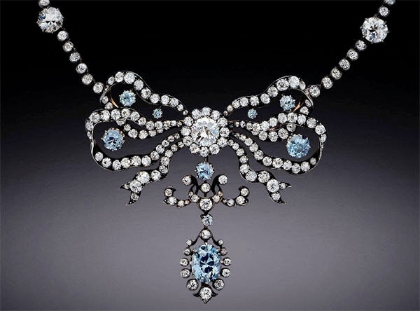 'Cullinan Blue Diamond Necklace' Commemorates Largest Diamond Ever Min ...